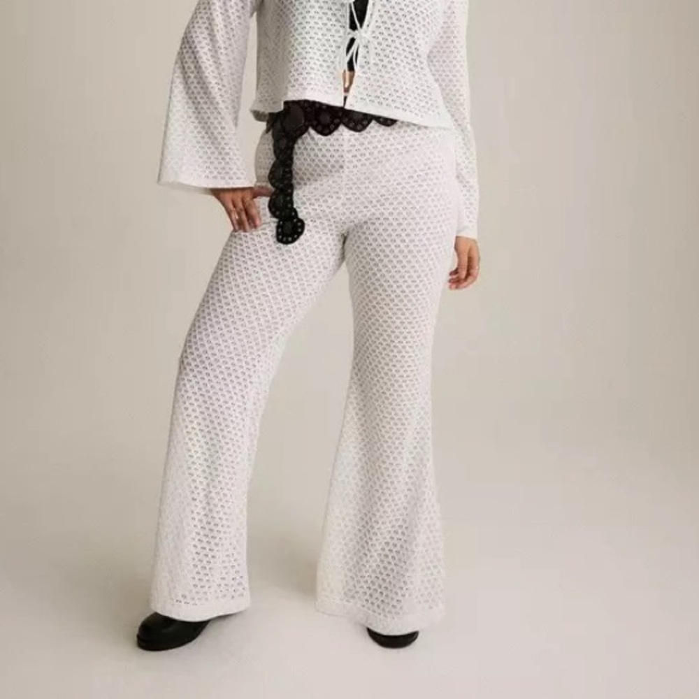 Torrid White Lace Flare pants